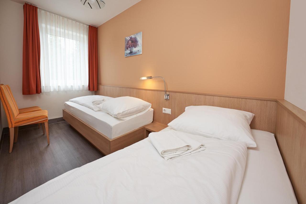 Hotel Touristik Neuenburg am Rhein Exterior photo